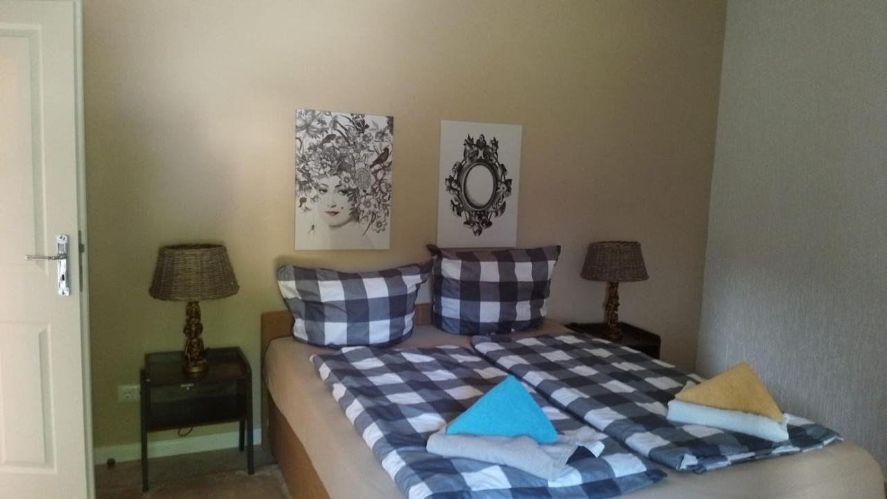 Ferienwohnung Mit Kamin Und Traumhafter Dachterrasse Mit Weitblick In Die Natur Neu Gaarz Eksteriør billede