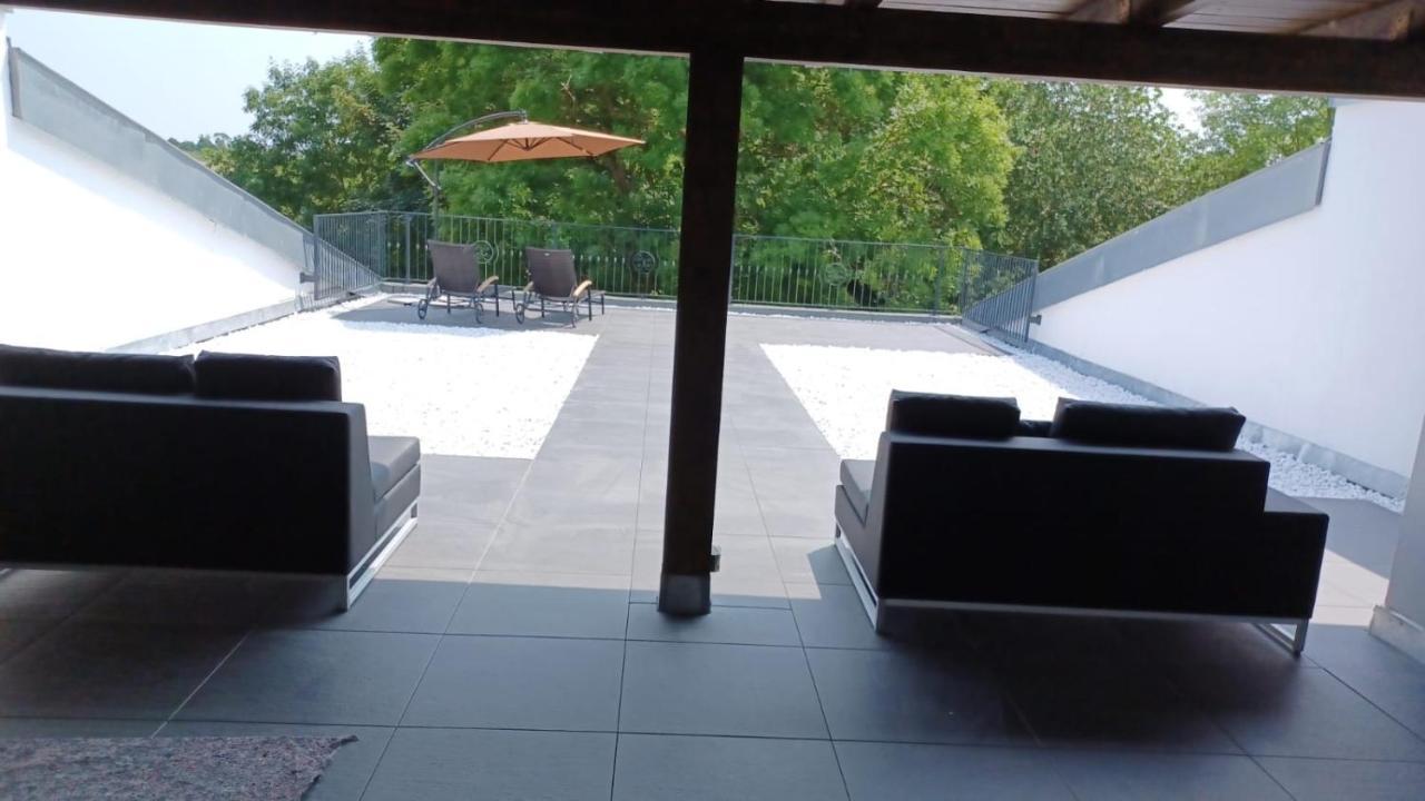 Ferienwohnung Mit Kamin Und Traumhafter Dachterrasse Mit Weitblick In Die Natur Neu Gaarz Eksteriør billede